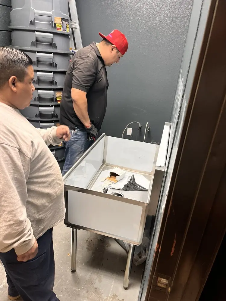 Commercial plumbing and sink installation in Long Beach